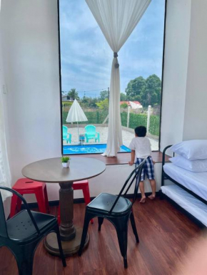 Memerang Tiny House & Pool near Merang Jetty